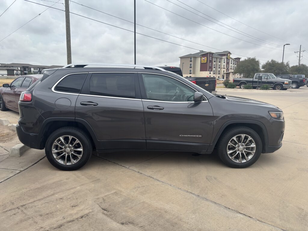 2020 Jeep Cherokee